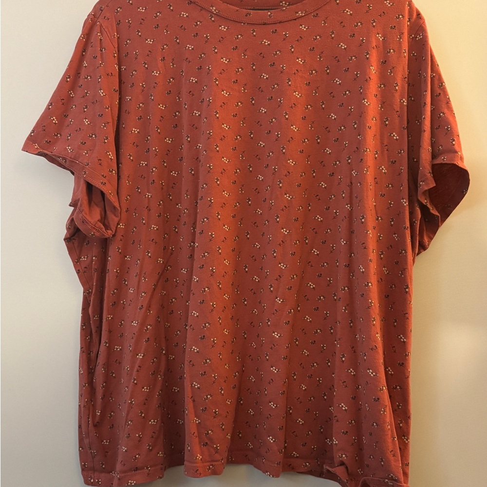 Old Navy Rust Floral Short Sleeve Tee